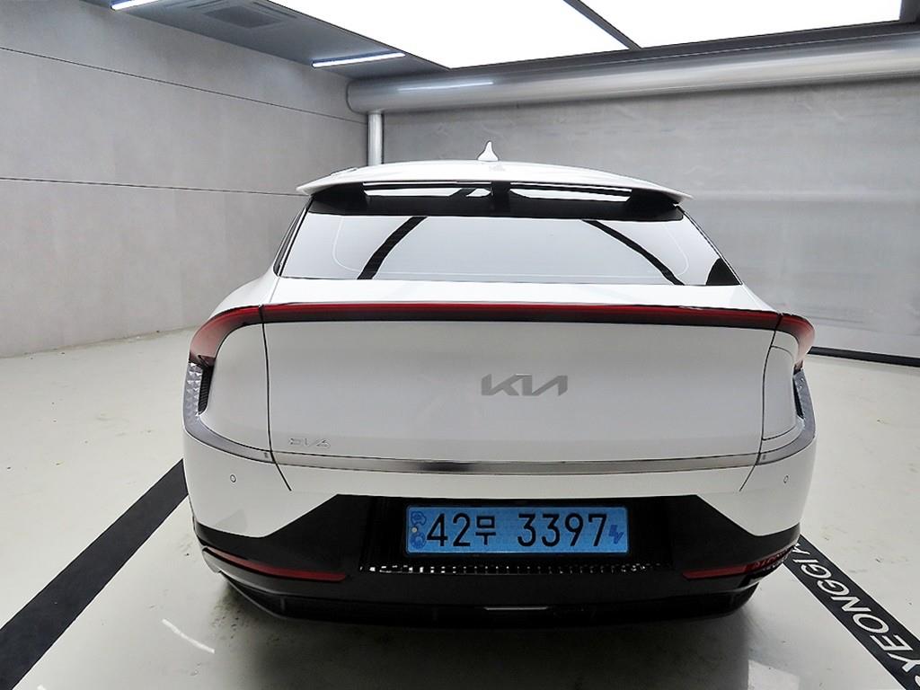 KIA EV6 - Vista 3
