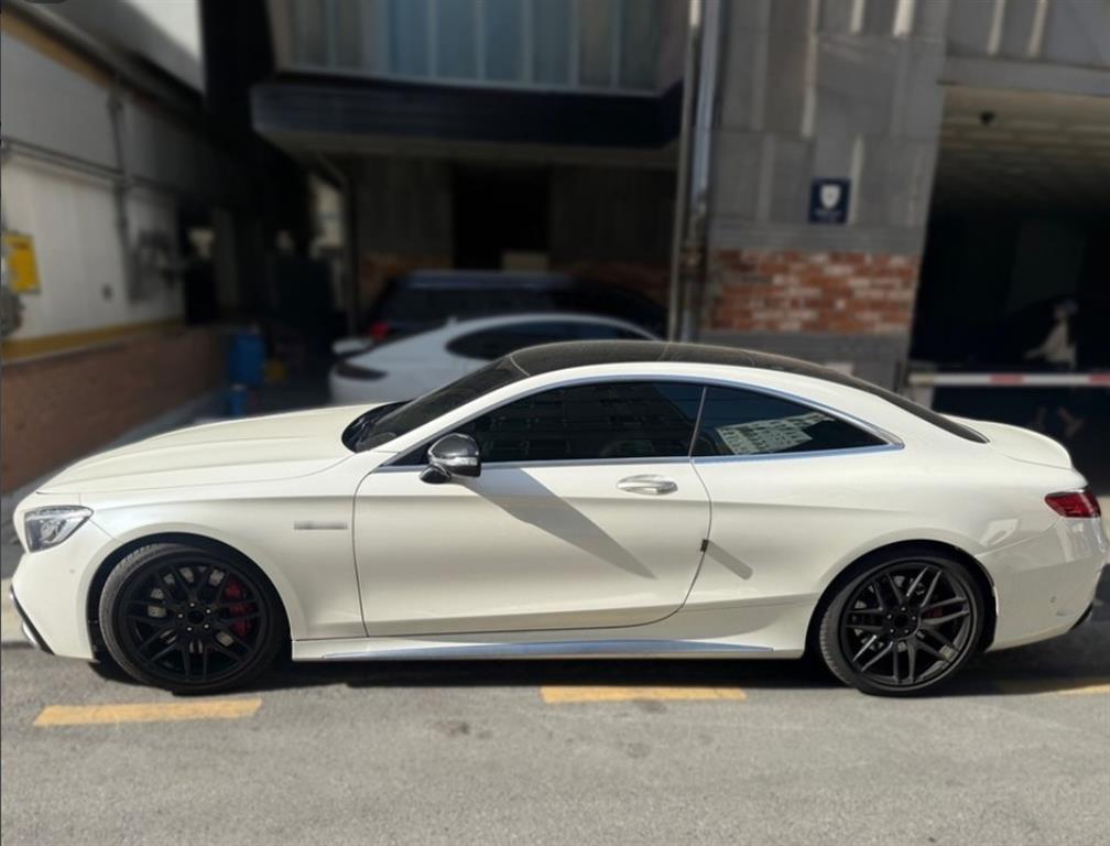 Mercedes Benz S Class - Vista 3