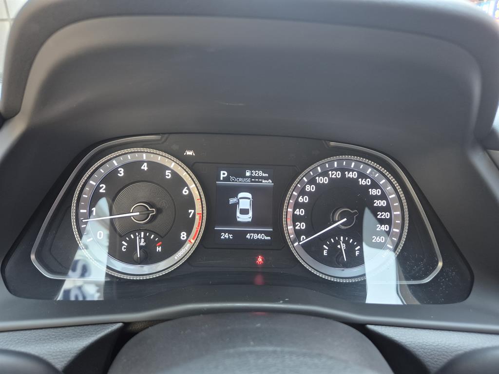 HYUNDAI Sonata - Vista 5