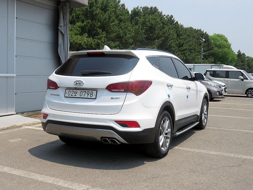 HYUNDAI Santa Fe - Vista 4