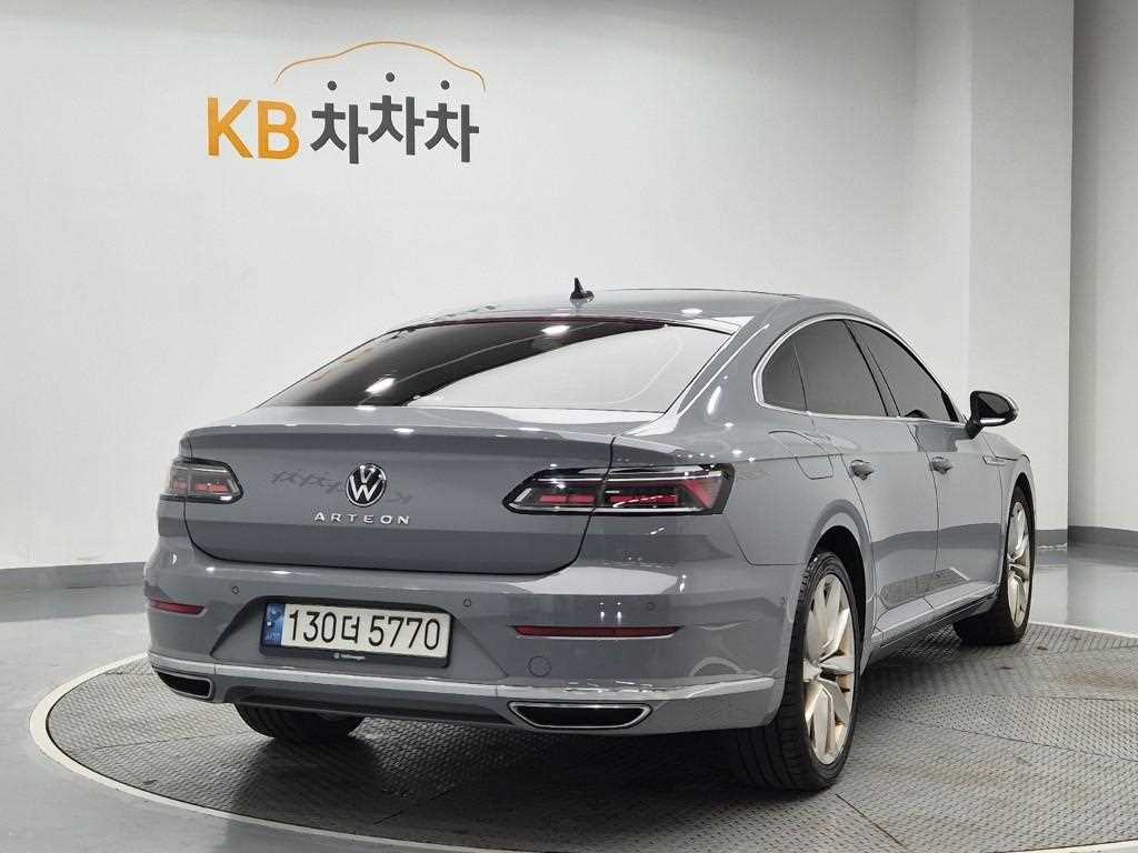 Volkswagen Arteon - Vista 3