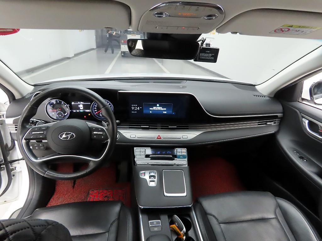HYUNDAI Grandeur - Vista 6