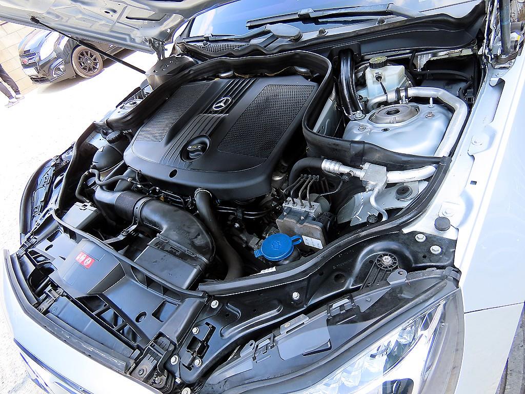 Mercedes Benz E class 2014 Plateado - Importación desde Corea - HF Imports Iquique - Foto 19