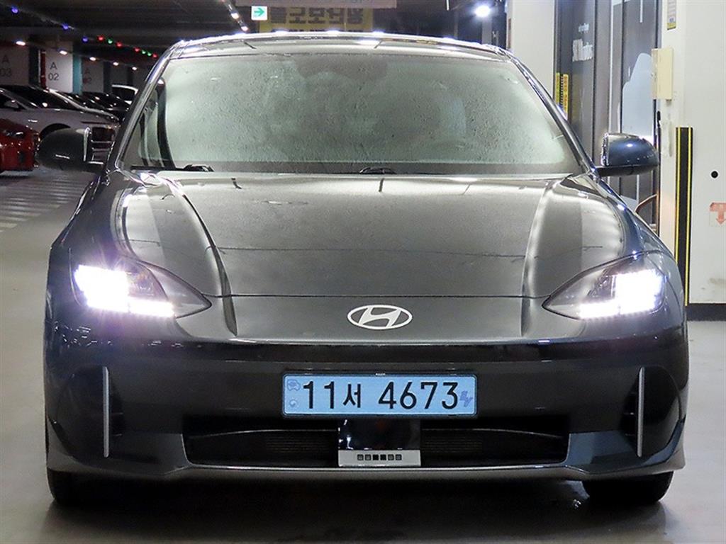 HYUNDAI Ioniq 6 - Vista 2