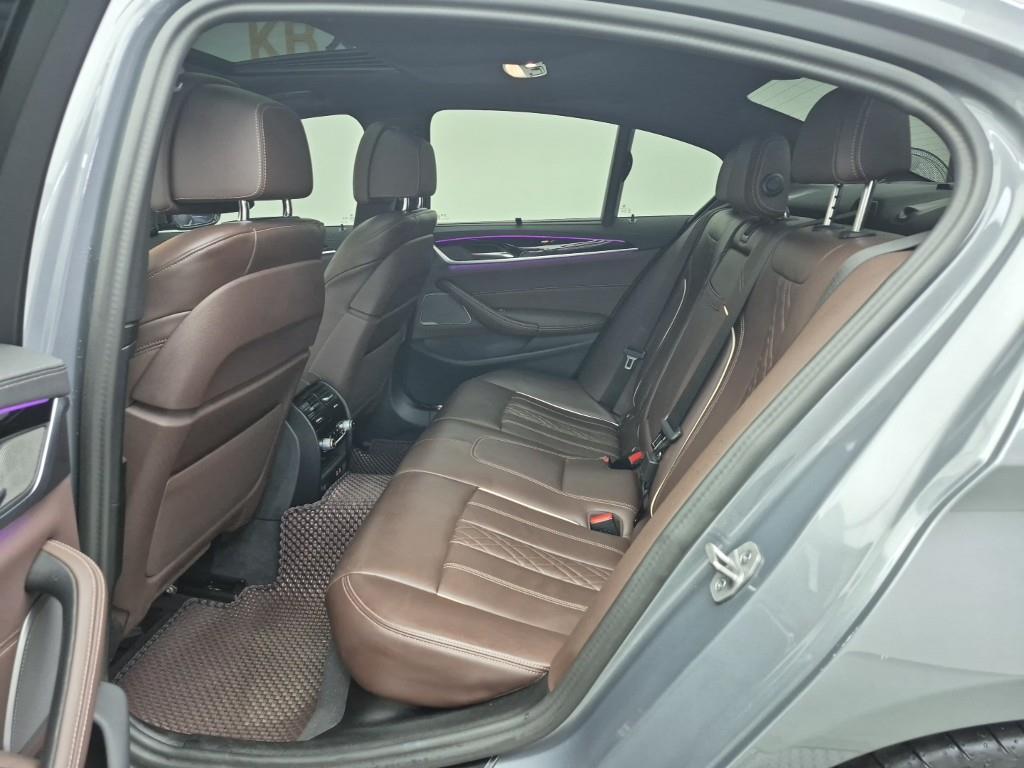 BMW 5 Series - Vista 12