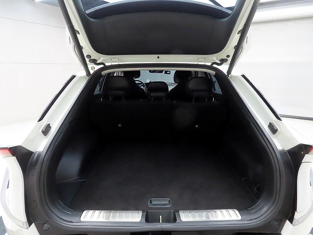 KIA EV6 2022 Blanco - Importación desde Corea - HF Imports Iquique - Foto 17