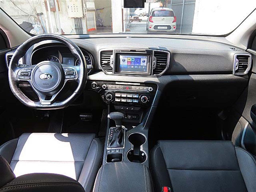 KIA Sportage - Vista 9