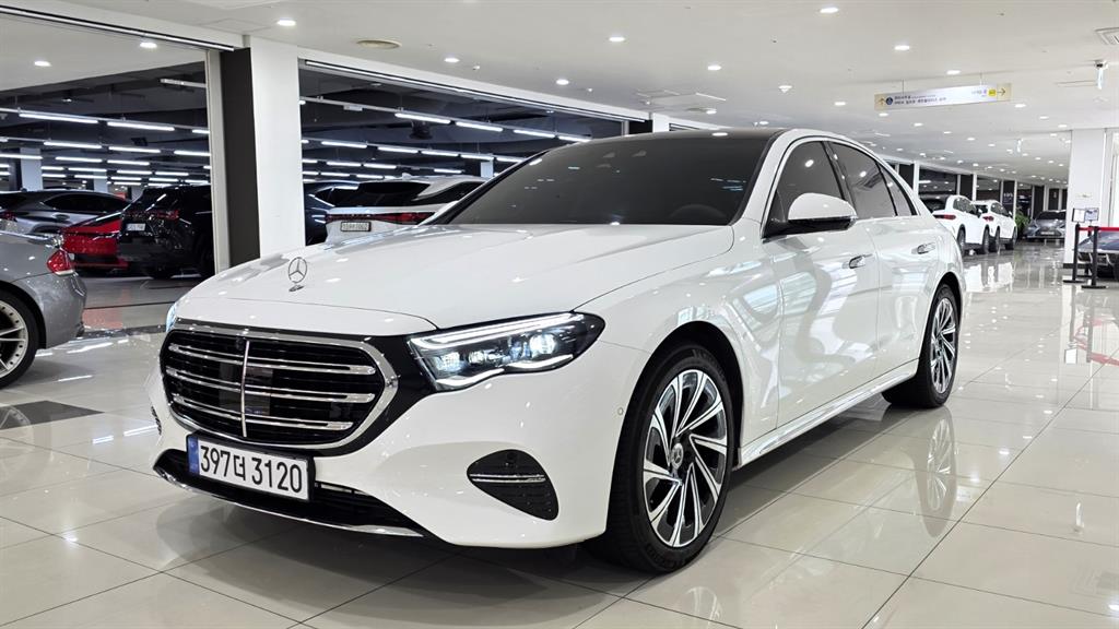 Mercedes Benz E class 2025 Blanco - Importación desde Corea - HF Imports Iquique - Foto 1