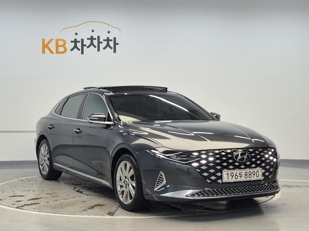 HYUNDAI Grandeur - Vista 4