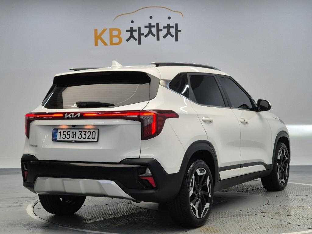KIA Seltos - Vista 3