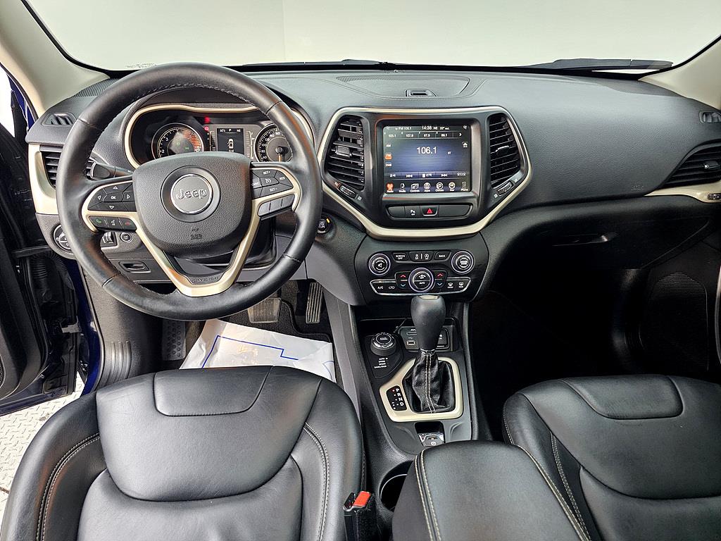 Jeep Cherokee - Vista 5