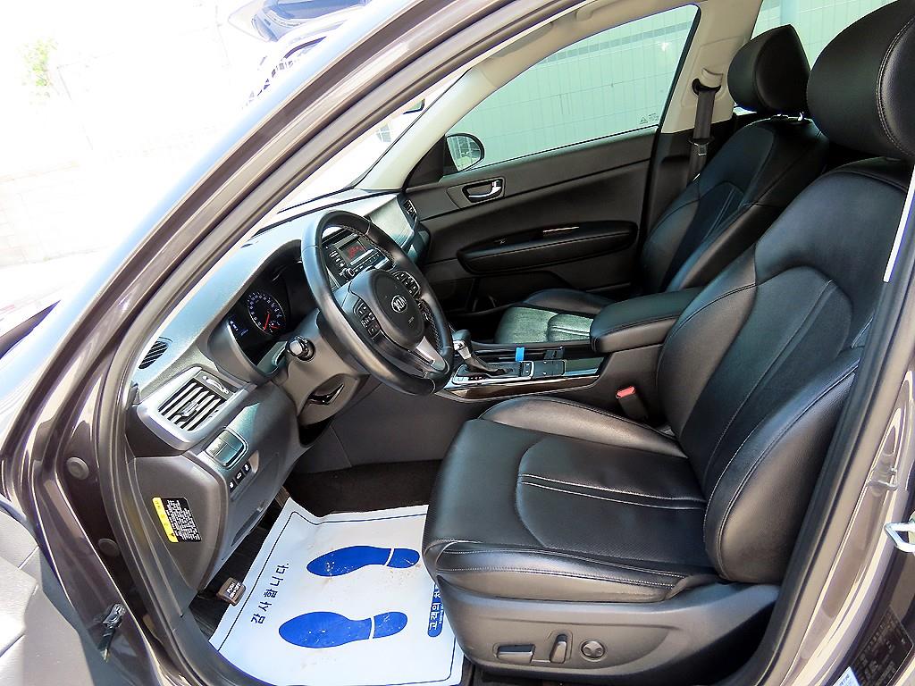 KIA K5 - Vista 5