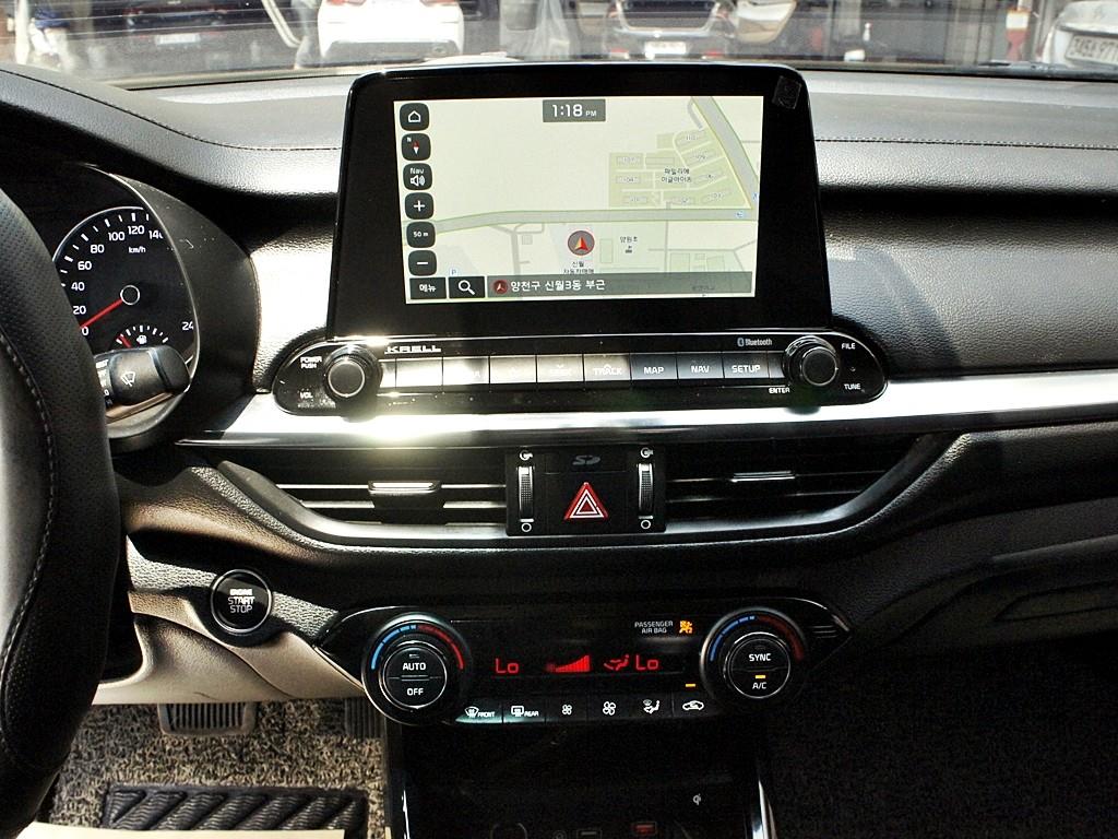 KIA K3 2019 Blanco - Importación desde Corea - HF Imports Iquique - Foto 10