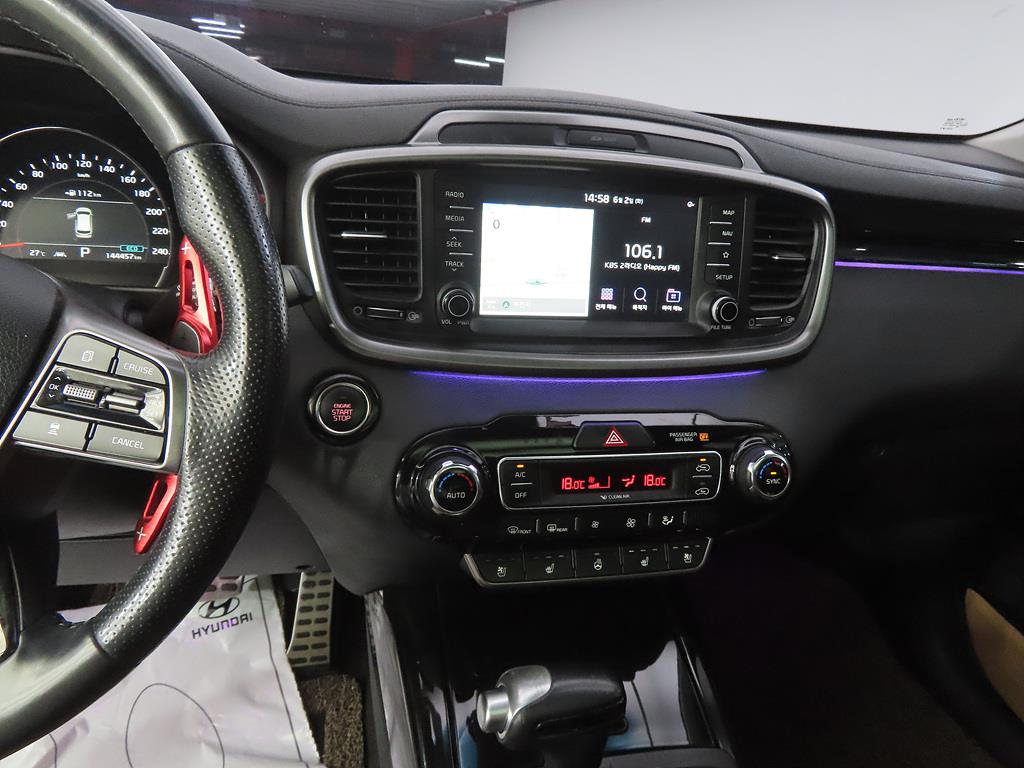 KIA Sorento - Vista 10