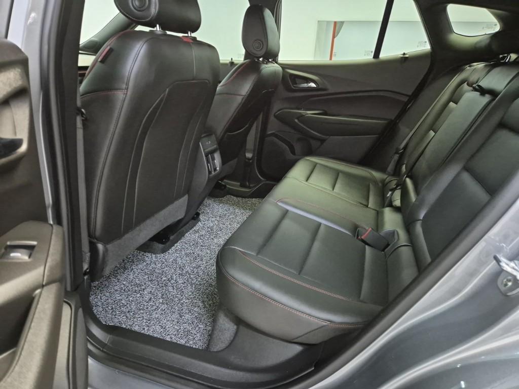 Chevrolet Trax - Vista 12