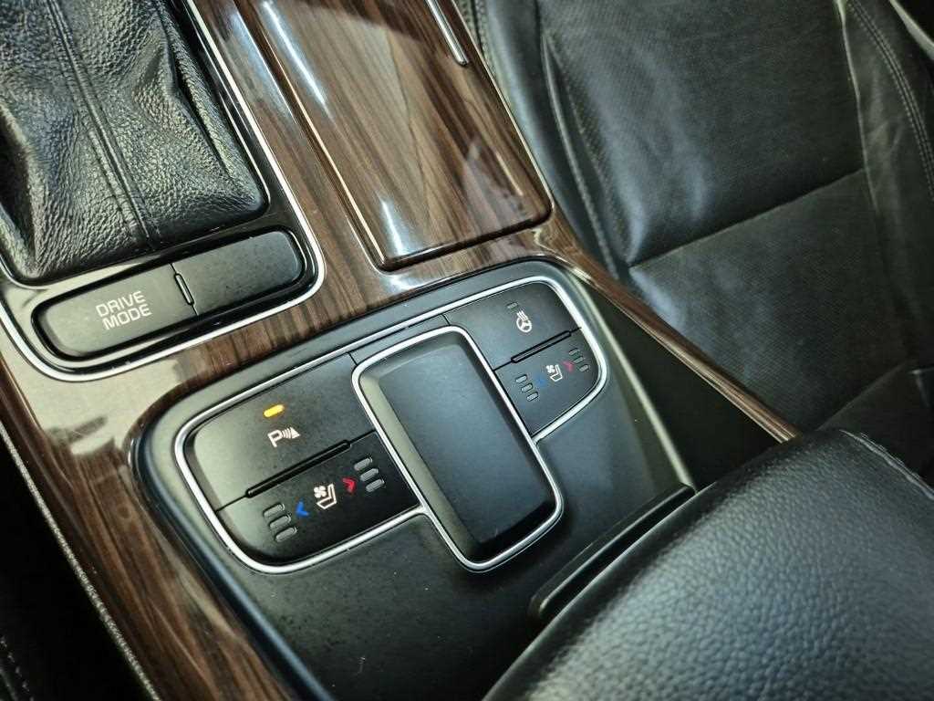 KIA K7 2015 Blanco - Importación desde Corea - HF Imports Iquique - Foto 17