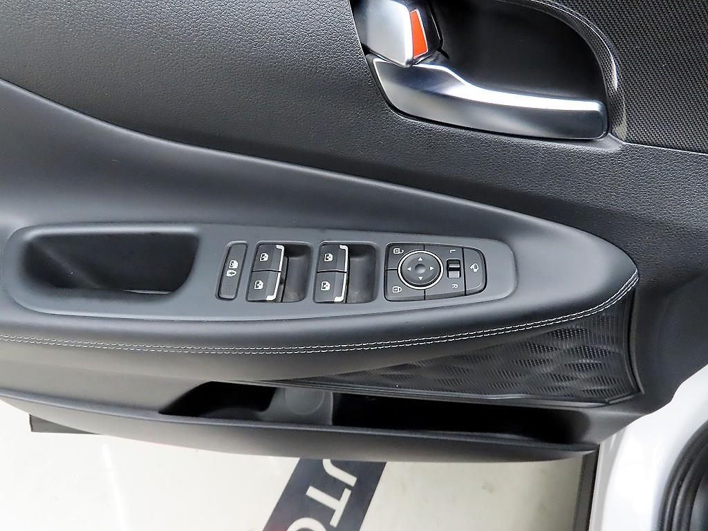 HYUNDAI Santa Fe - Vista 11