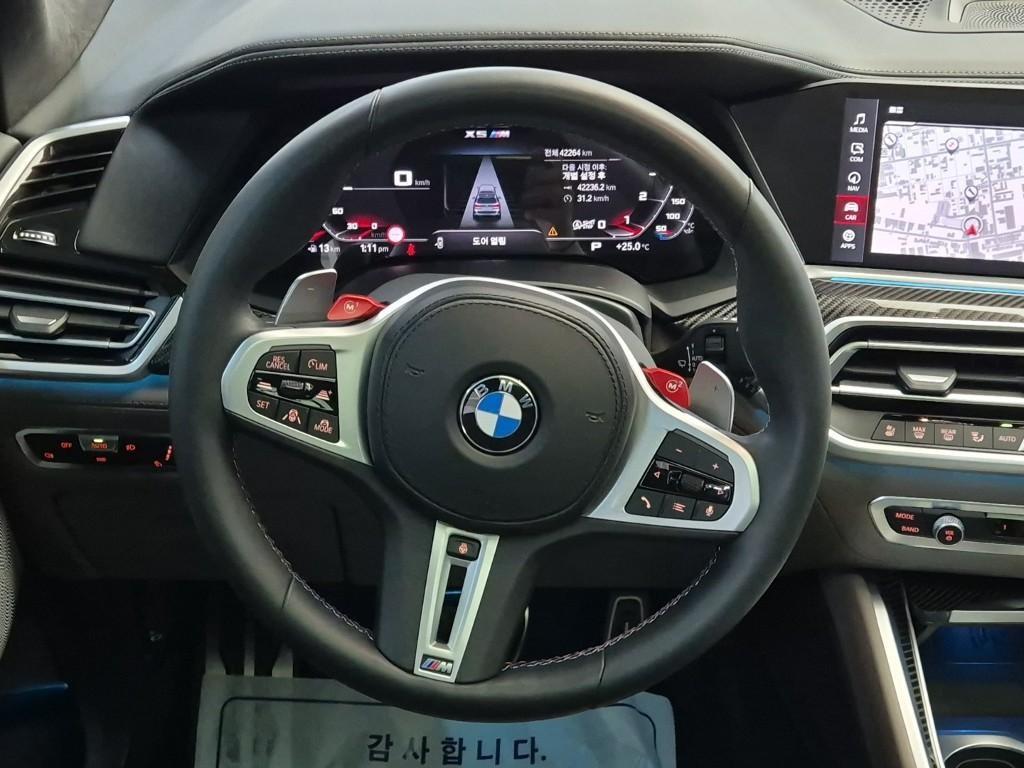 BMW X5M - Vista 9