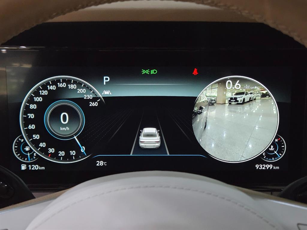 HYUNDAI Grandeur - Vista 10