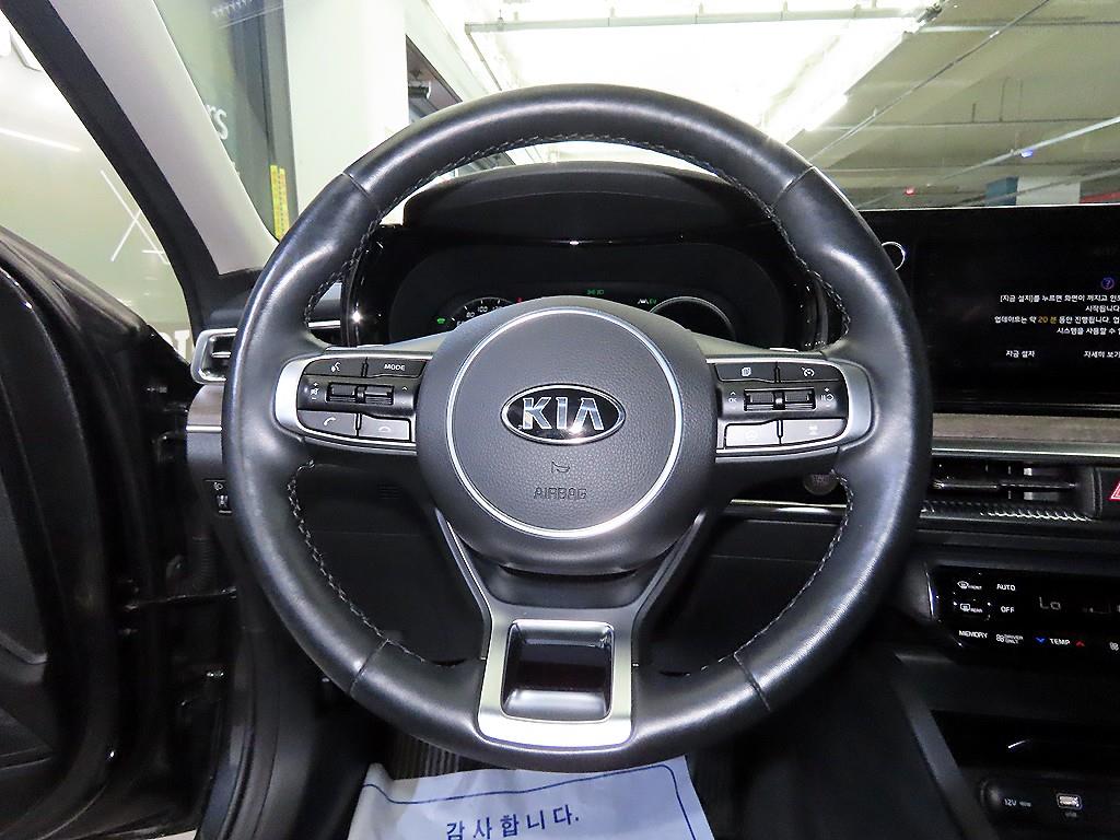 KIA K5 - Vista 8
