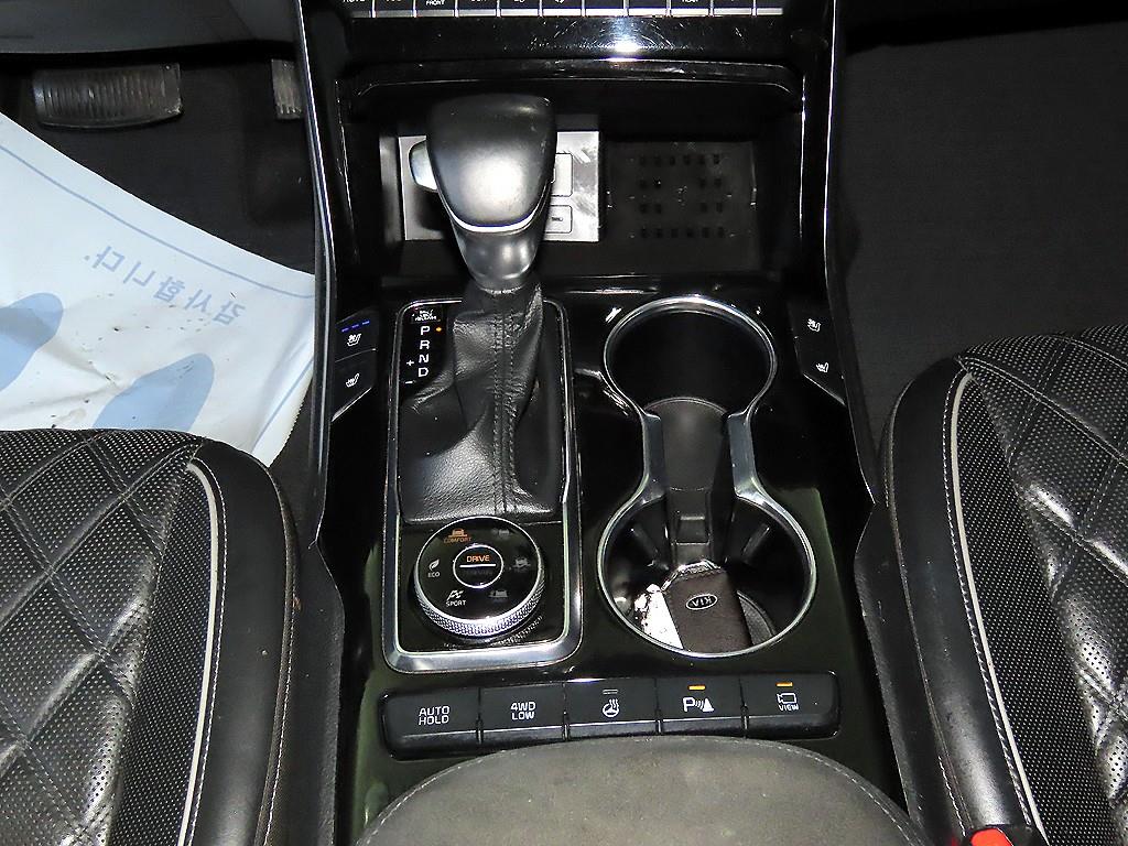 KIA Mohave - Vista 12