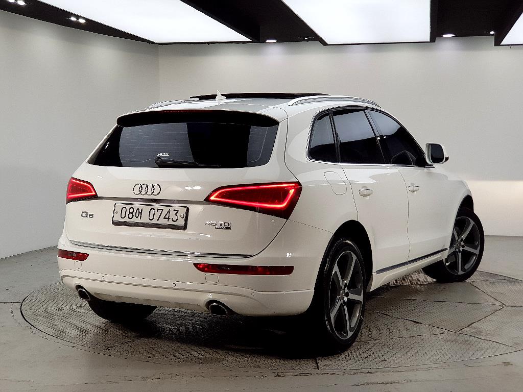 Audi Q5 - Vista 4