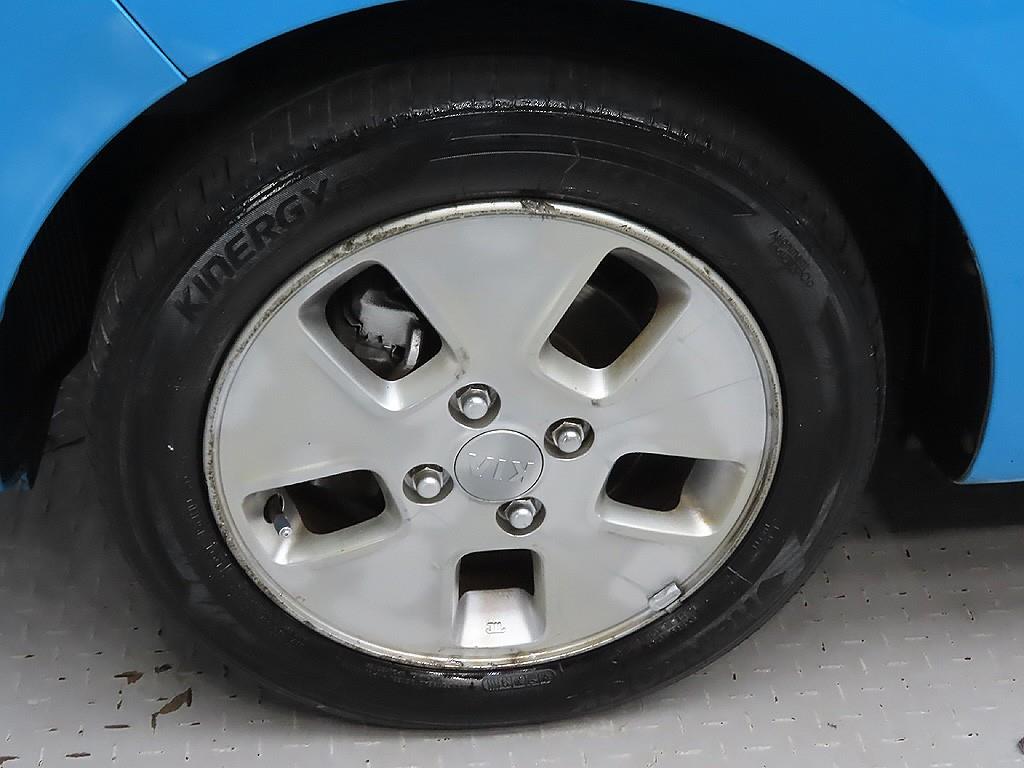 KIA Ray - Vista 9