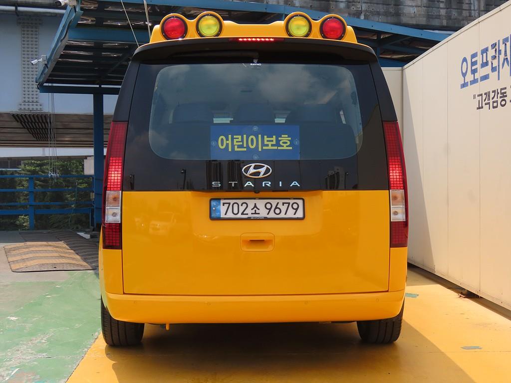 HYUNDAI Staria - Vista 4