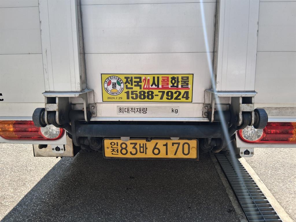 Small Truck Top_Powergate 2019 Blanco - Importación desde Corea - HF Imports Iquique - Foto 15