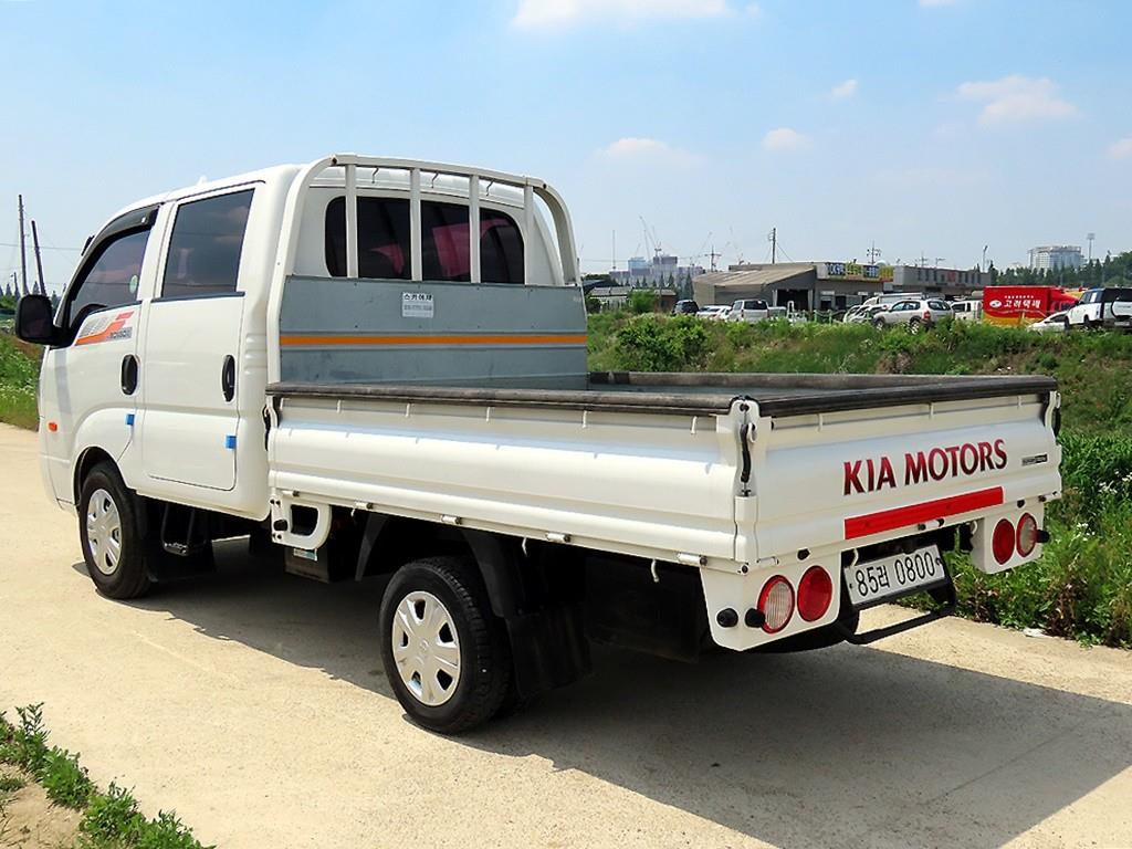 Small Truck Cargo (small) - Vista 3