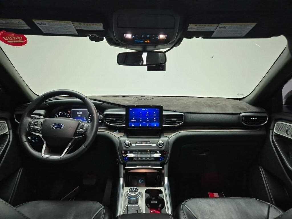 Ford Explorer - Vista 7