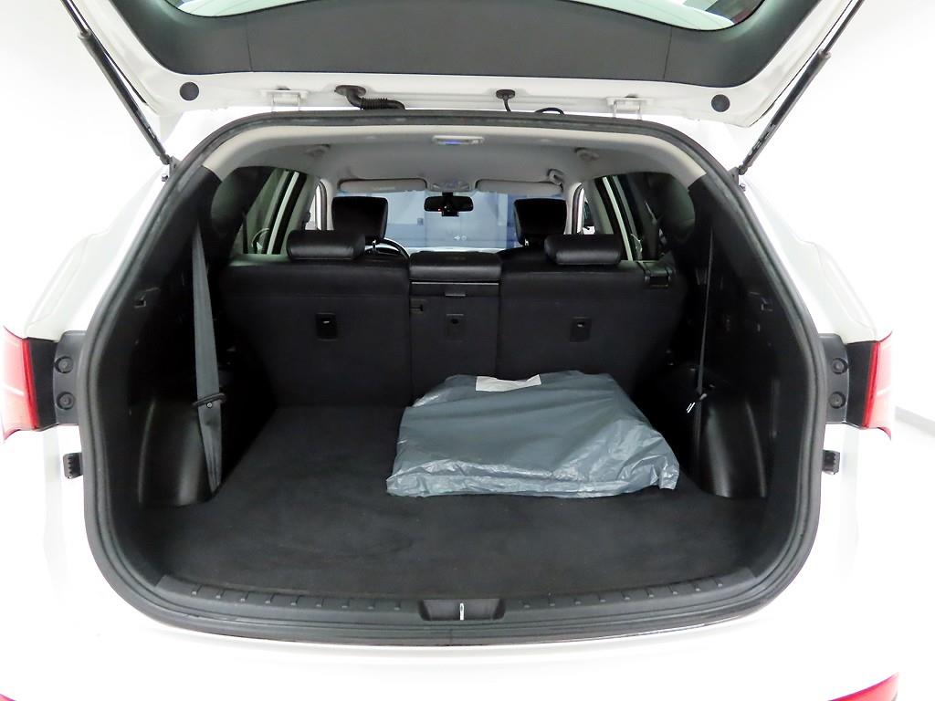 HYUNDAI Santa Fe - Vista 5