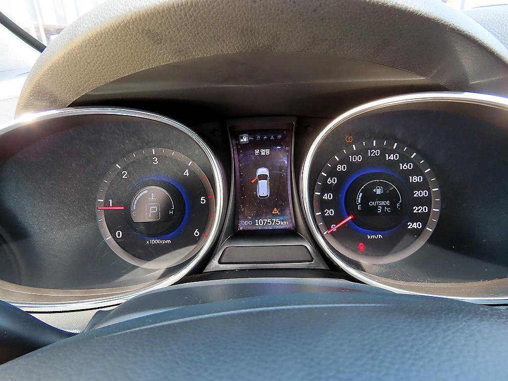 HYUNDAI Santa Fe - Vista 9