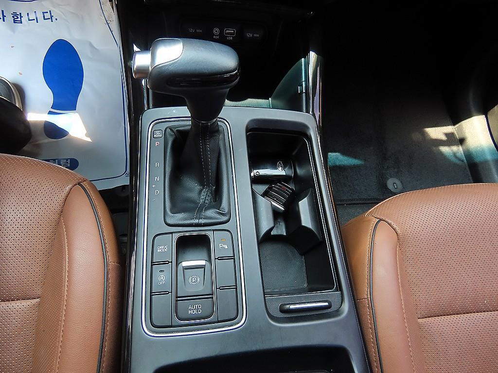KIA Sorento - Vista 10