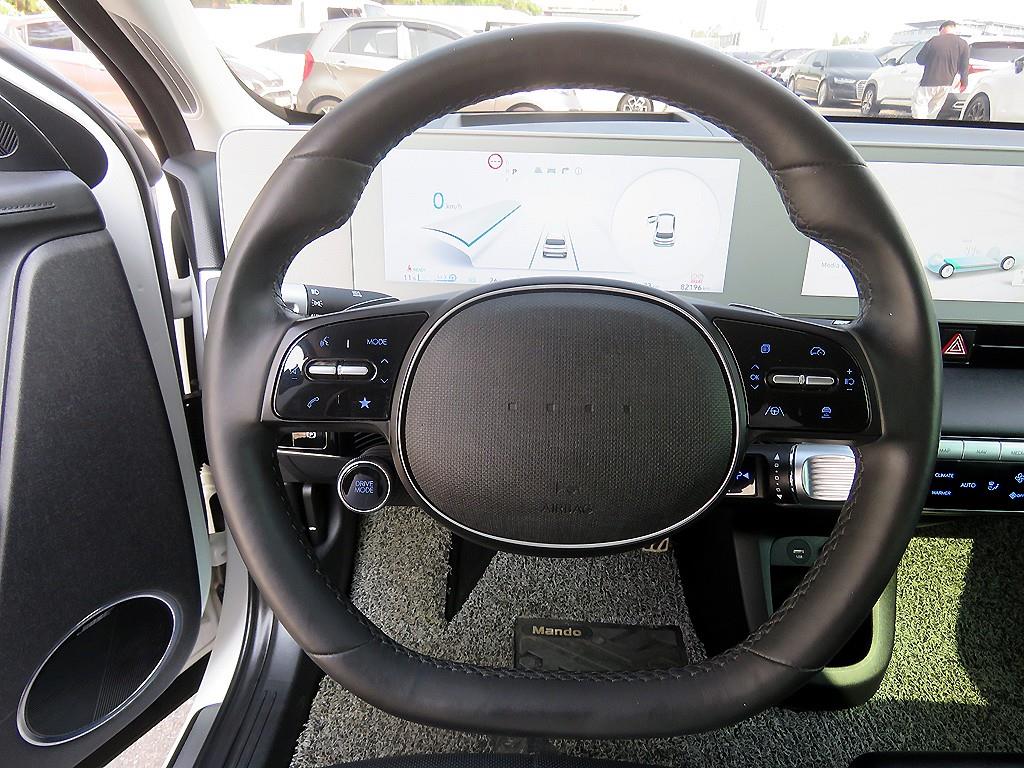HYUNDAI Ioniq 5 - Vista 10