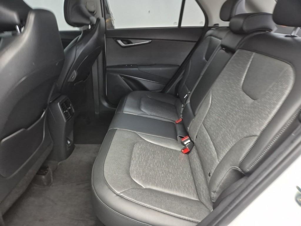 KIA Niro - Vista 12