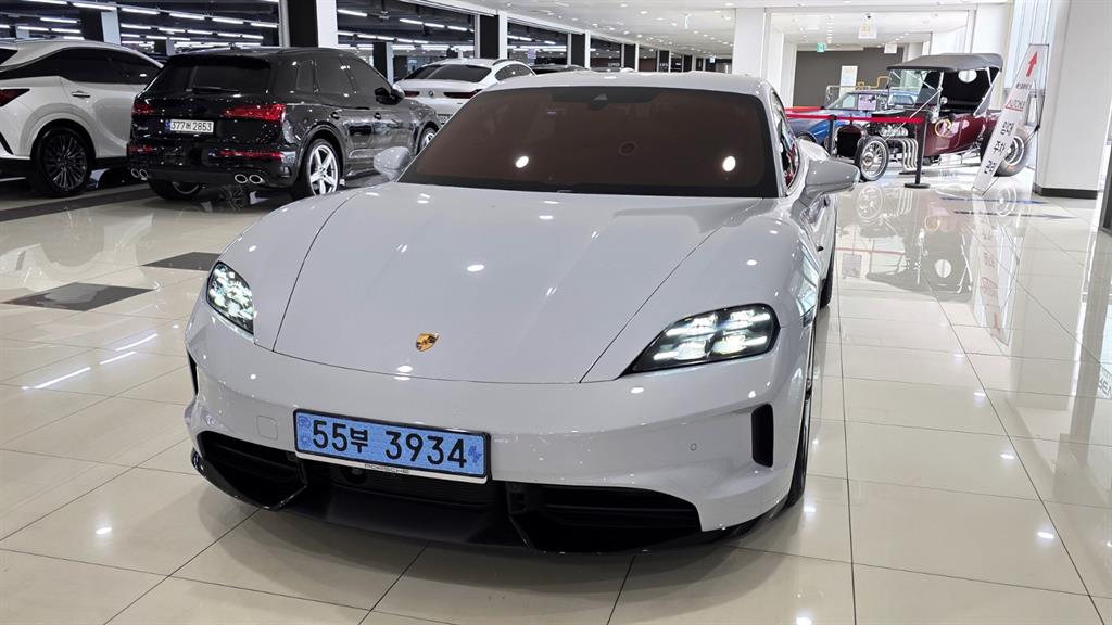 Porsche Taycan 2026 Blanco - Importación desde Corea - HF Imports Iquique - Foto 19