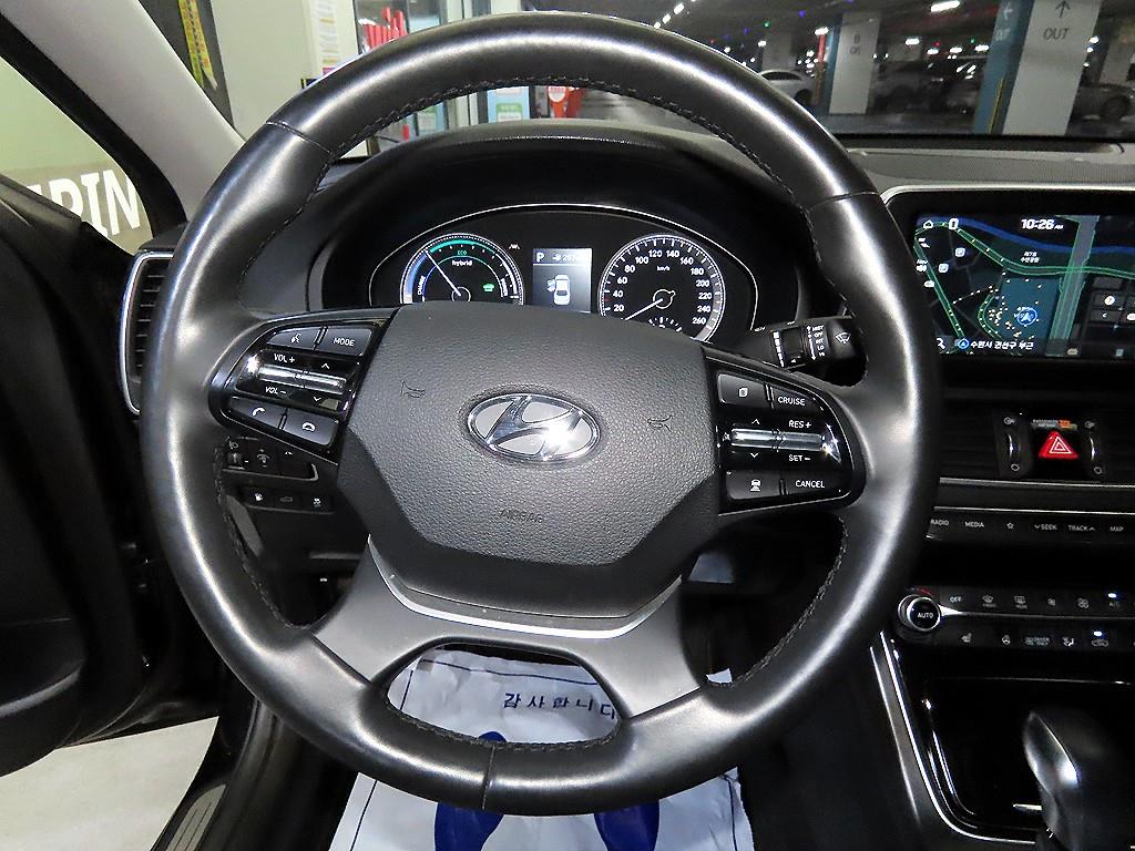HYUNDAI Grandeur - Vista 8
