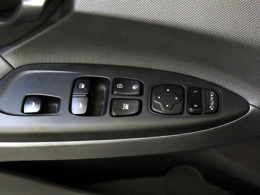 HYUNDAI Veloster 2022 Negro - Importación desde Corea - HF Imports Iquique - Foto 14