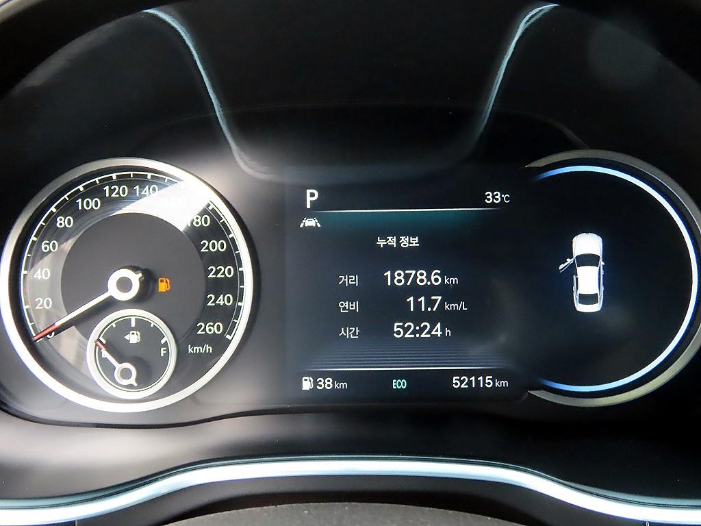 Genesis G80 - Vista 9