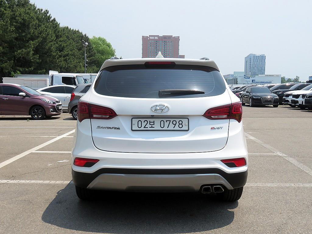 HYUNDAI Santa Fe - Vista 3