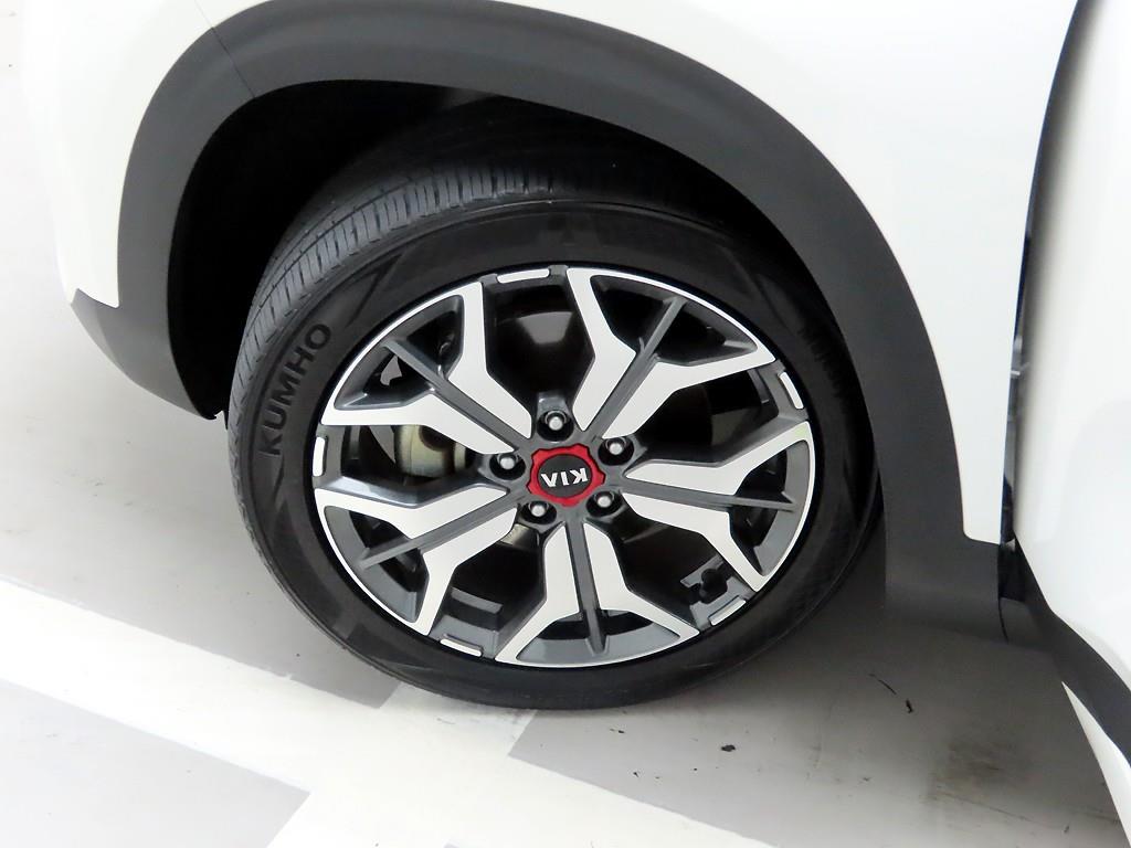KIA Seltos 2020 Blanco - Importación desde Corea - HF Imports Iquique - Foto 19
