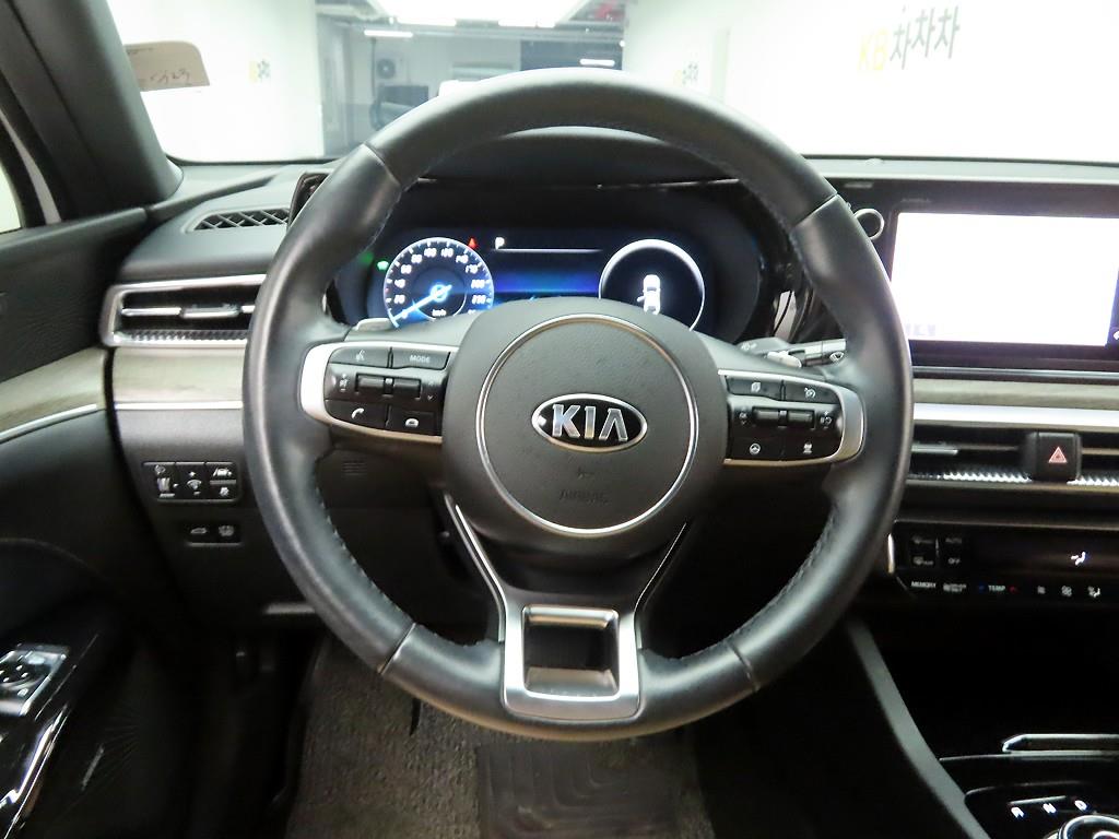 KIA K5 - Vista 7