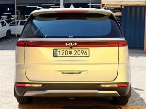 KIA Carnival - Vista 6
