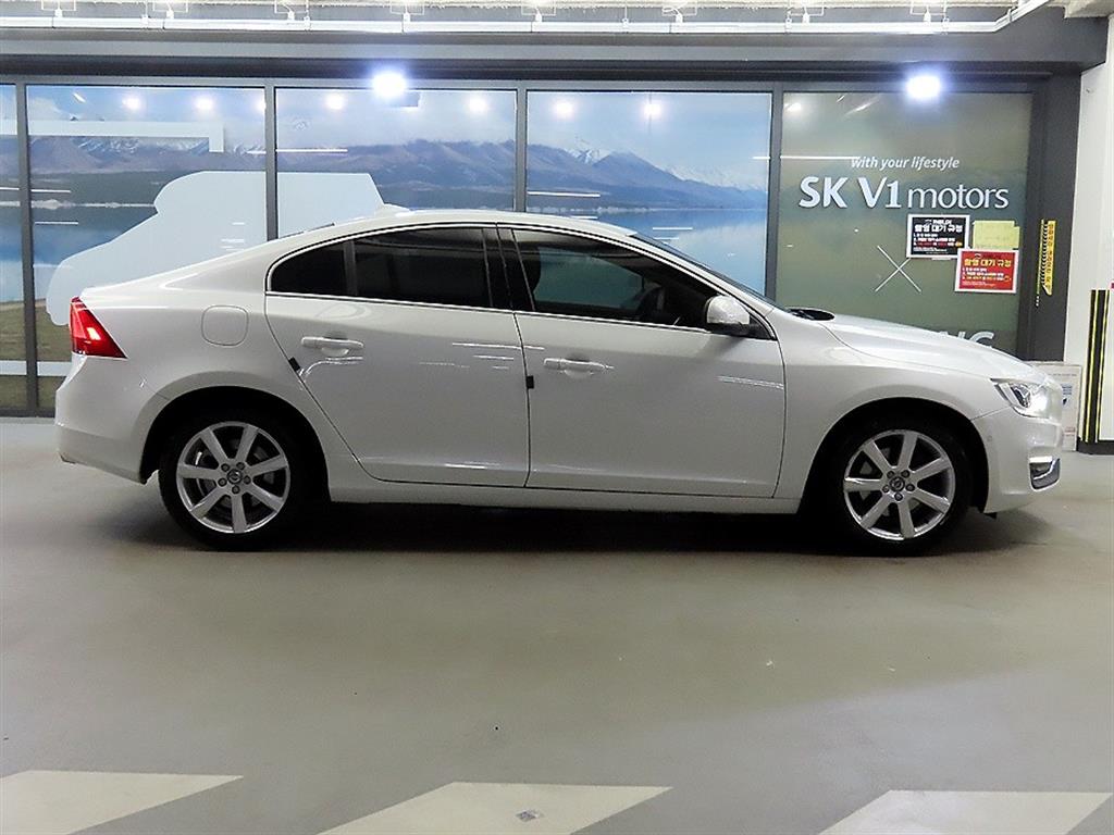 Volvo S60 - Vista 3