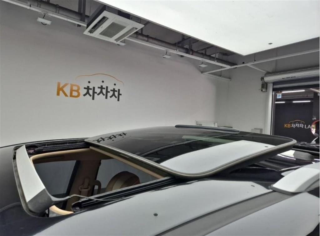 KIA Carnival 2018 Negro - Importación desde Corea - HF Imports Iquique - Foto 13