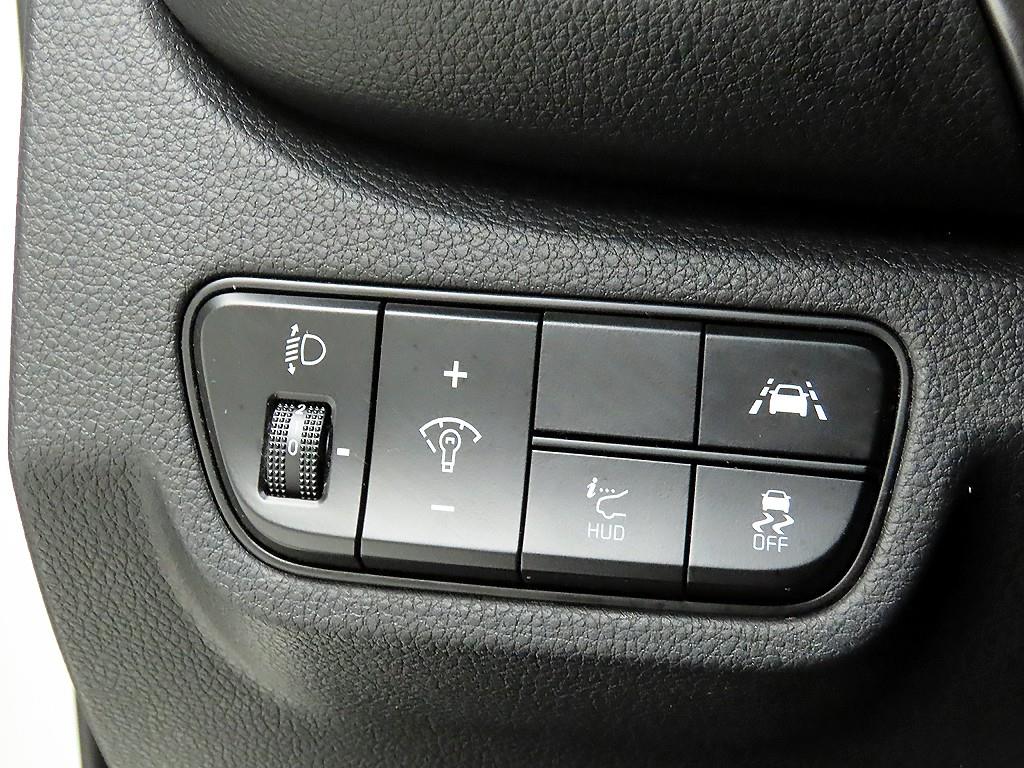 KIA Seltos - Vista 12