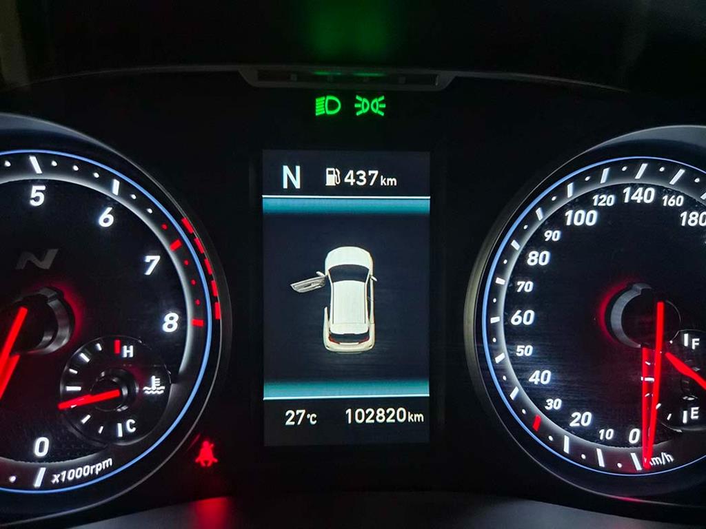 HYUNDAI Veloster - Vista 9