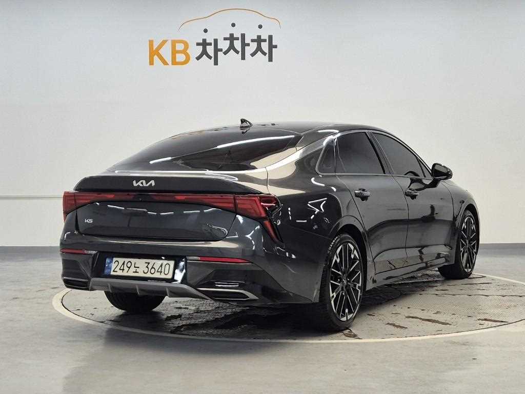 KIA K5 - Vista 3