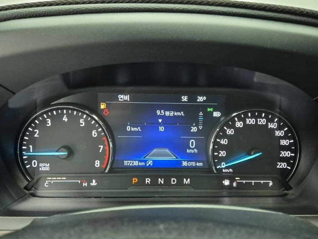 Ford Explorer - Vista 6